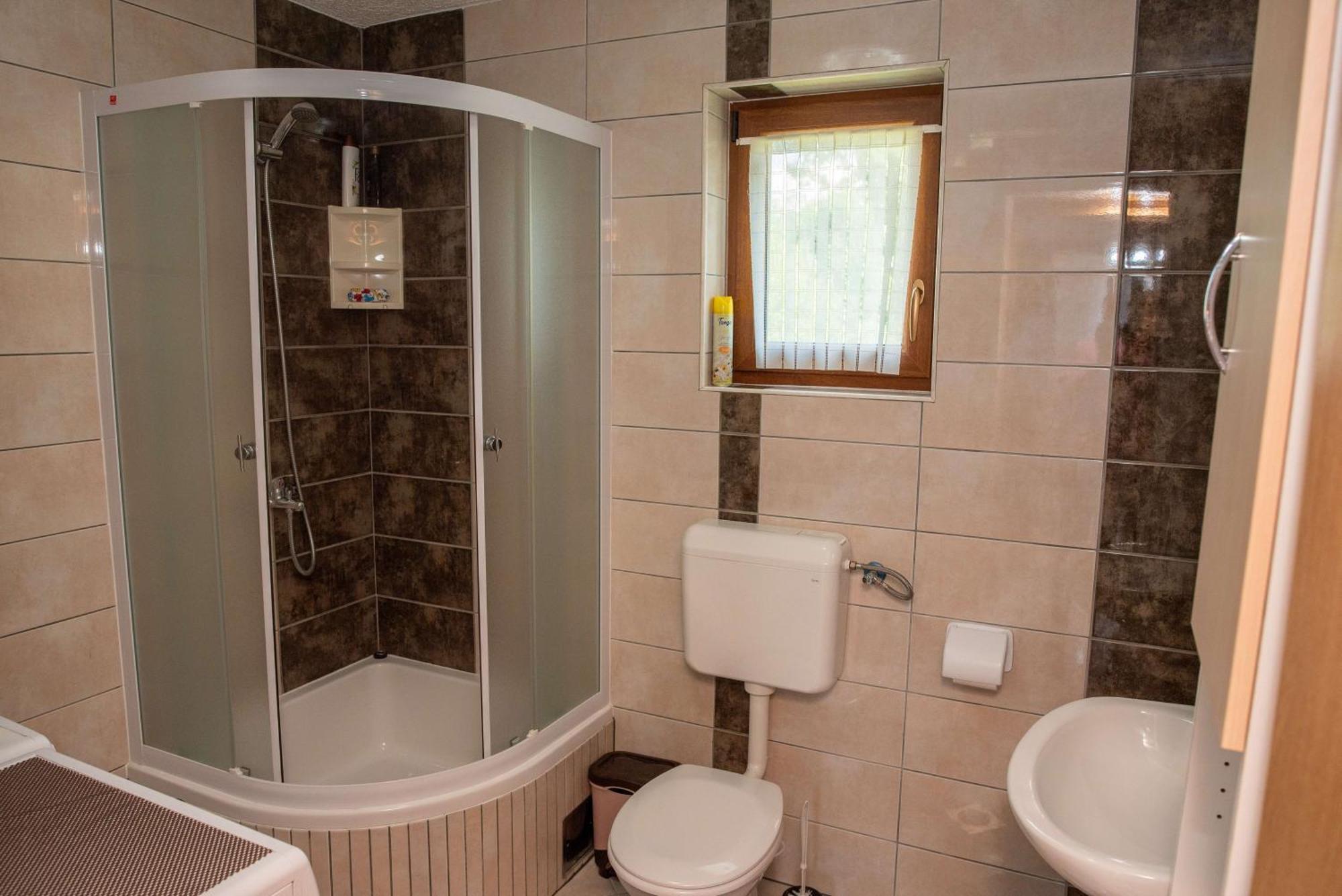 Kuca Za Odmor Boki Holiday home *